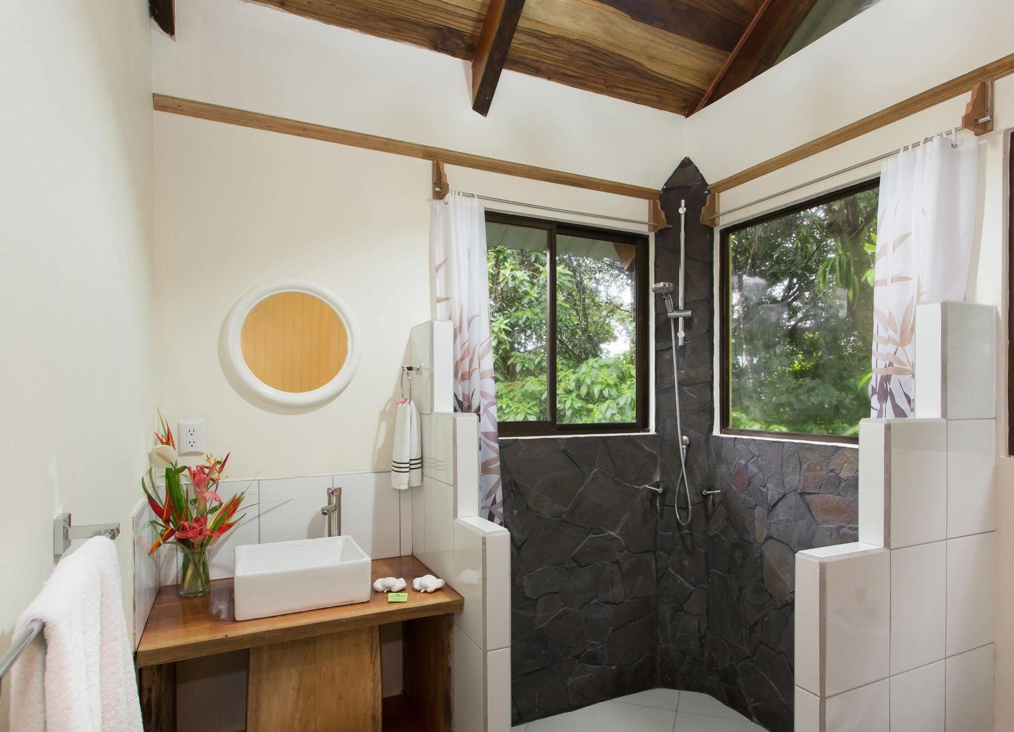 Casitas Tenorio B&B And Farm บิฆากัว ภายนอก รูปภาพ