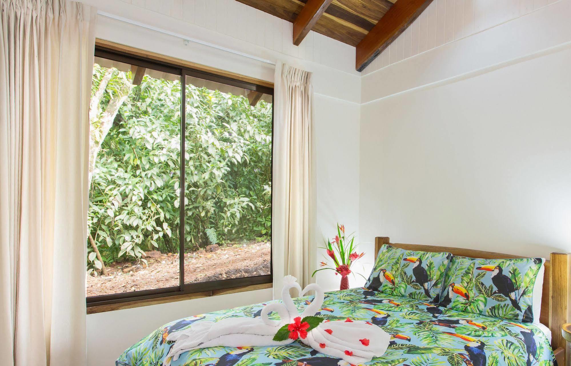 Casitas Tenorio B&B And Farm บิฆากัว ภายนอก รูปภาพ